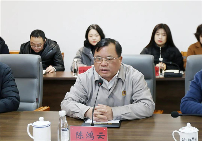 市國資委黨委書記、主任朱平生帶隊走訪慰問城投集團
